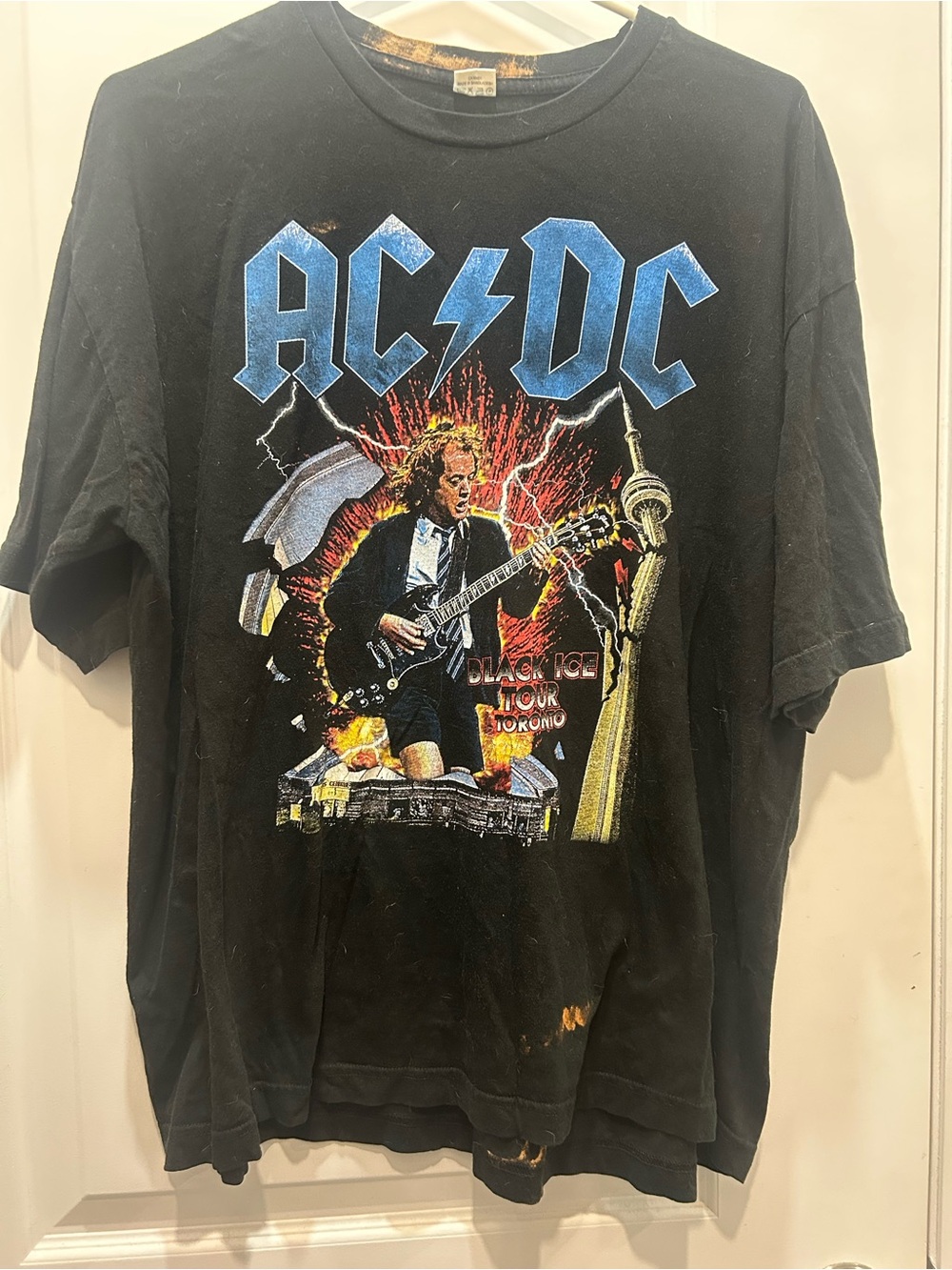 AC/DC Black Ice 2009 Tour Toronto concert shirt